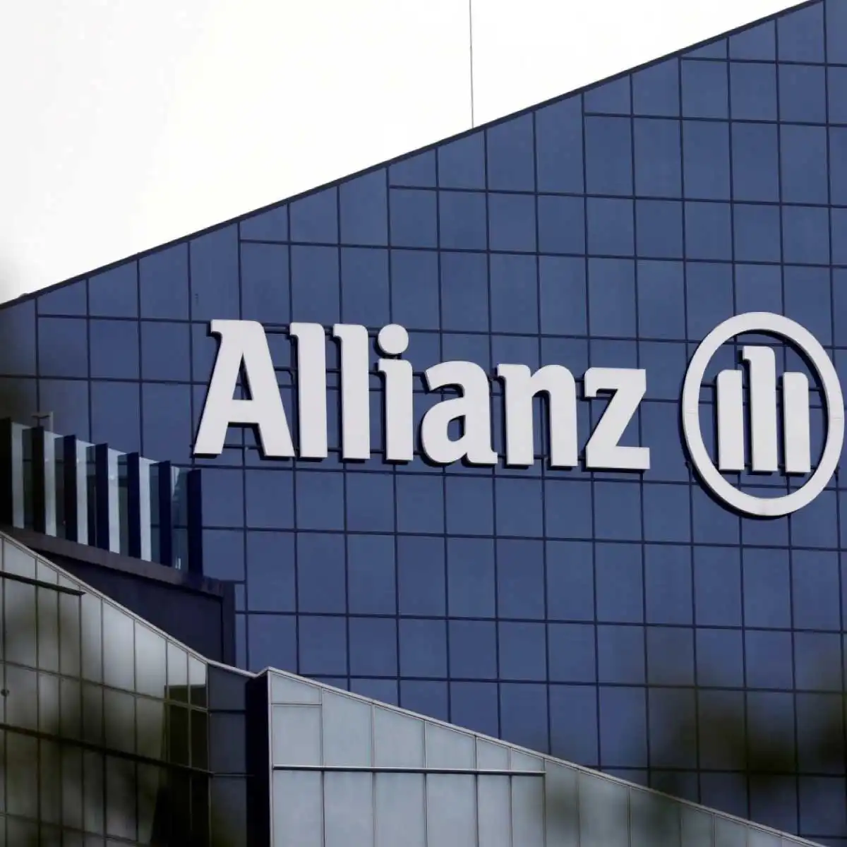 Türkiye'nin En İyi Özel Sağlık Sigorta Şirketleri Allianz